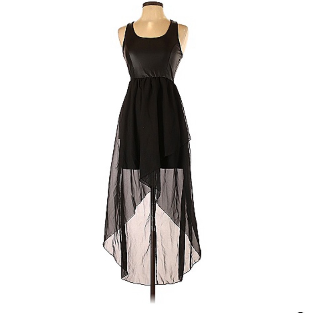 NWT MALLOY BLACK DRESS Size small